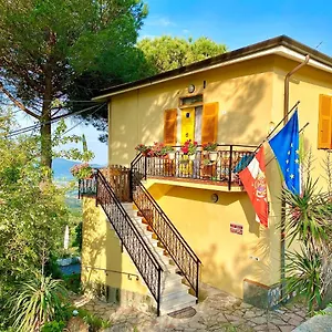 https://la-ginestra-bb.it-tuscanyhotel.com